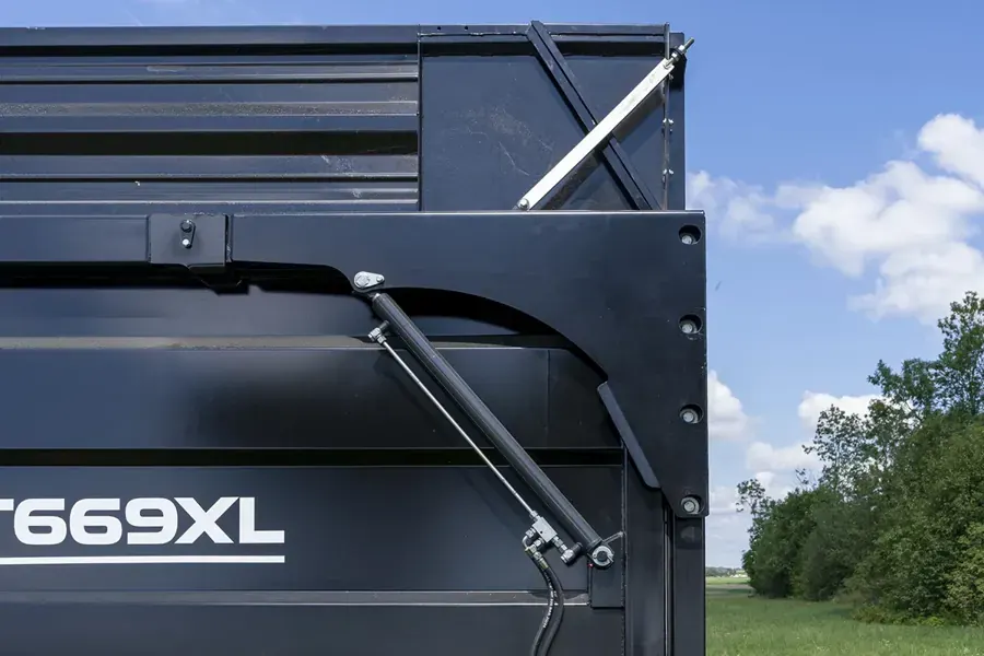 PRONAR T669XL
