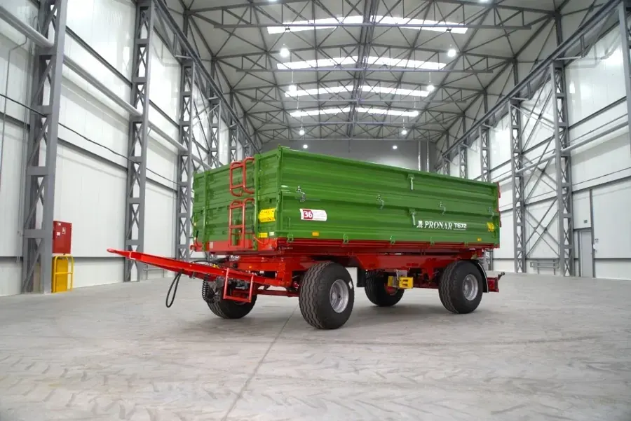PRONAR T672